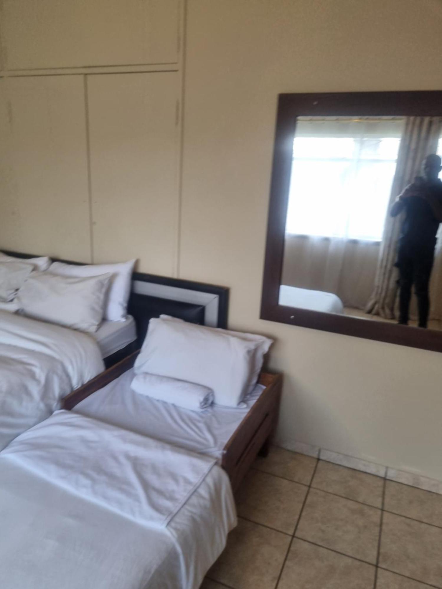 Jazreel B&B Vanderbijlpark Buitenkant foto